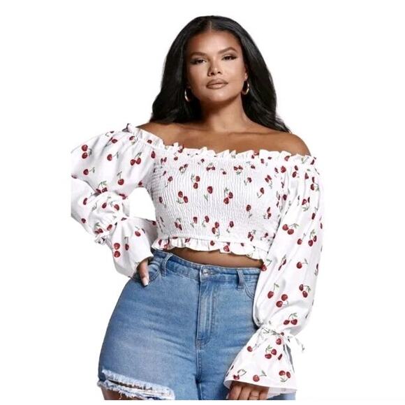 Fashion To Figure Tatiana Off Shoulder Cherry Print Crop Top Sz 1 (14/16) (1X) - Picture 1 of 13